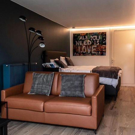 Guesthouse Max Zwijndrecht Buitenkant foto